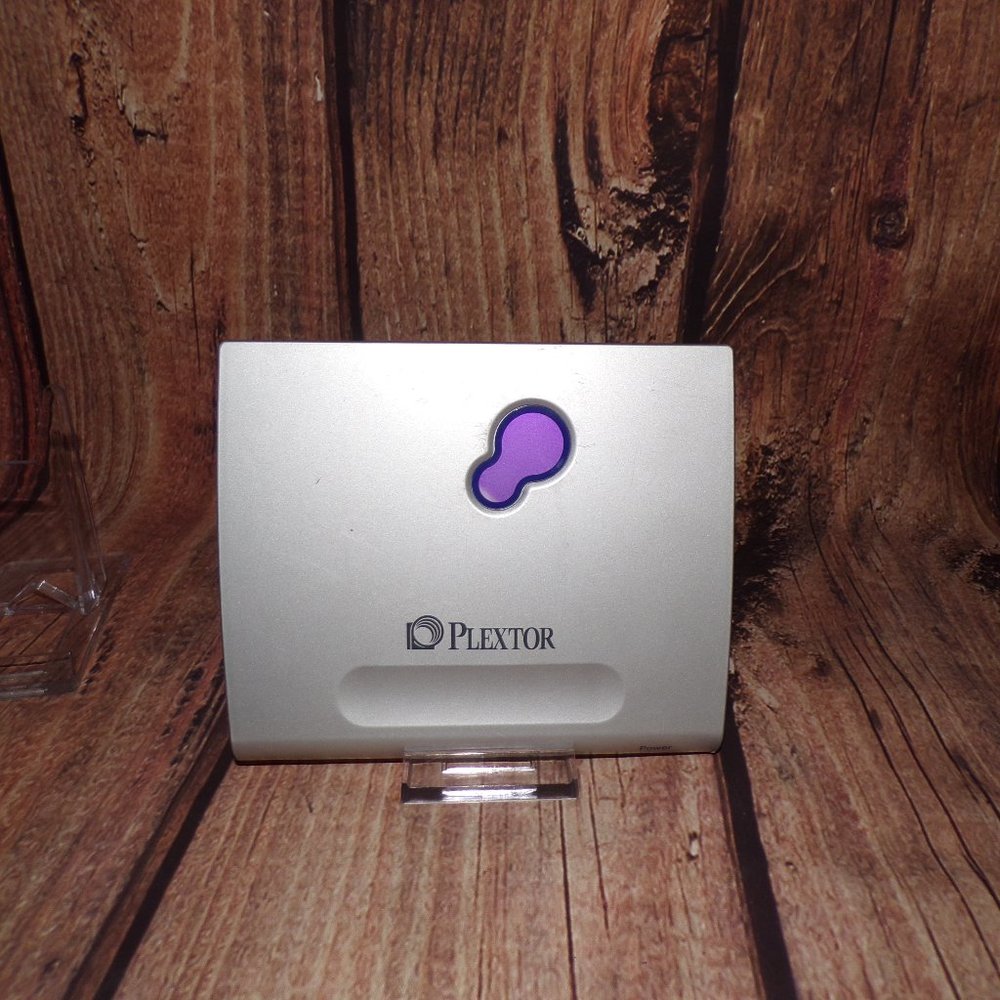 PLEXTOR PX-S88TU OPTICAL CD-RW DRIVE with Power Cable